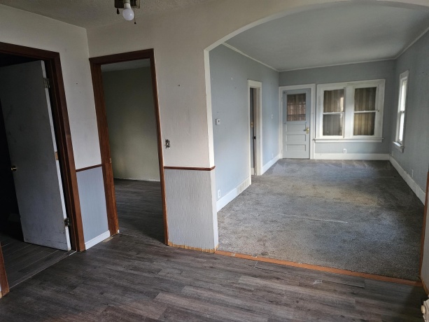 2907 Vinton, ROCKFORD, Illinois 61101, ,2 Units,For Sale,Vinton,202601830