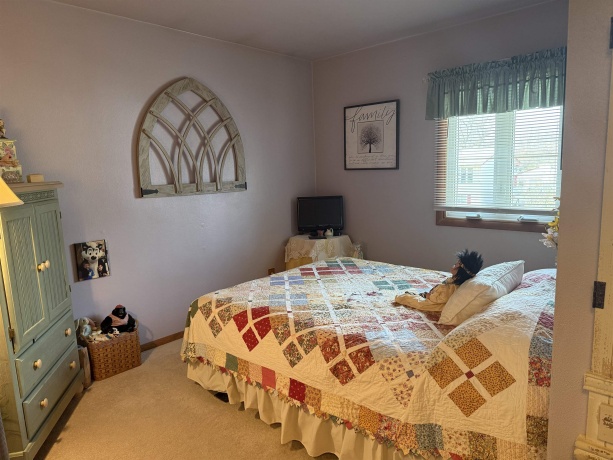 2822 Norway Pine, ROCKFORD, Illinois 61109, 4 Bedrooms Bedrooms, ,1 BathroomBathrooms,House,For Sale,Norway Pine,202601831