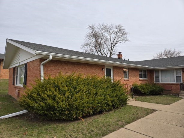 551 Donna, ROCKFORD, Illinois 61107, ,3 - 4 Units,For Sale,Donna,202601623