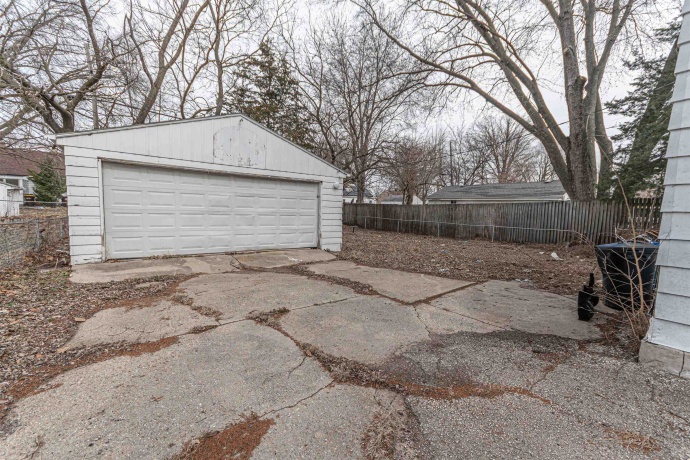 2827 Knight, ROCKFORD, Illinois 61101, 3 Bedrooms Bedrooms, ,2 BathroomsBathrooms,House,For Sale,Knight,202601835