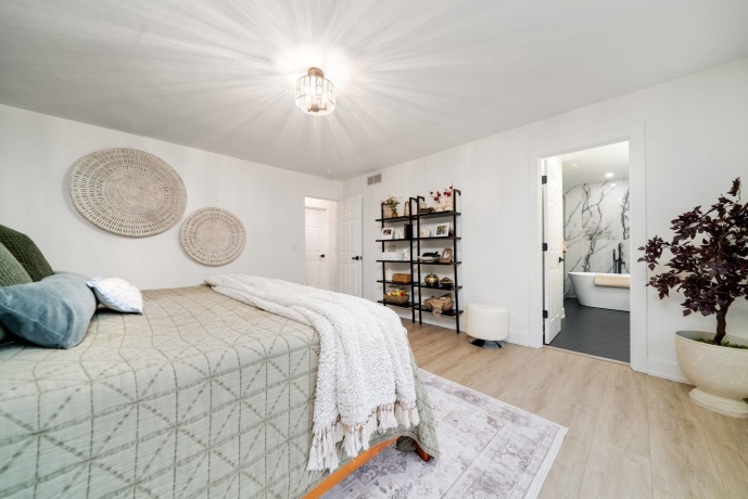 6667 Rolling Hedge, ROCKFORD, Illinois 61108, 3 Bedrooms Bedrooms, ,2 BathroomsBathrooms,House,For Sale,Rolling Hedge,202601838