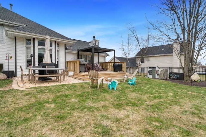 6667 Rolling Hedge, ROCKFORD, Illinois 61108, 3 Bedrooms Bedrooms, ,2 BathroomsBathrooms,House,For Sale,Rolling Hedge,202601838