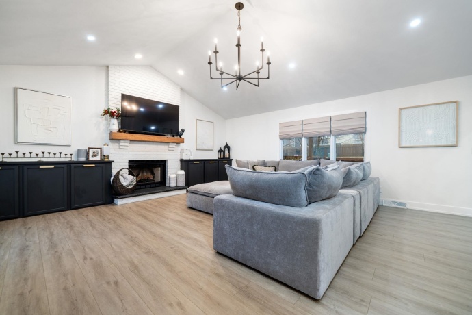 6667 Rolling Hedge, ROCKFORD, Illinois 61108, 3 Bedrooms Bedrooms, ,2 BathroomsBathrooms,House,For Sale,Rolling Hedge,202601838