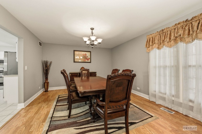 2499 Quail, AURORA, Illinois 60502, 4 Bedrooms Bedrooms, ,2 BathroomsBathrooms,House,For Sale,Quail,202601840