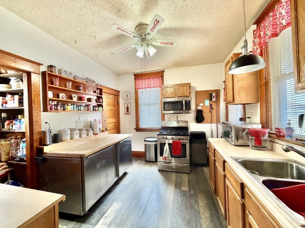 31 3rd, SAVANNA, Illinois 61074, 3 Bedrooms Bedrooms, ,2 BathroomsBathrooms,House,For Sale,3rd,202601841