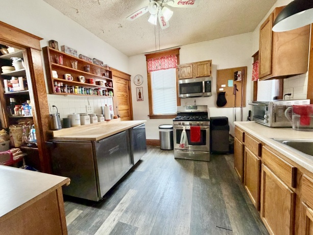 31 3rd, SAVANNA, Illinois 61074, 3 Bedrooms Bedrooms, ,2 BathroomsBathrooms,House,For Sale,3rd,202601841