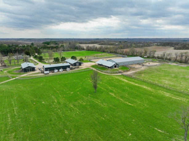 8206 Bull Valley, Bull Valley, Illinois 60098, 3 Bedrooms Bedrooms, ,1 BathroomBathrooms,Farm,For Sale,Bull Valley,202601842