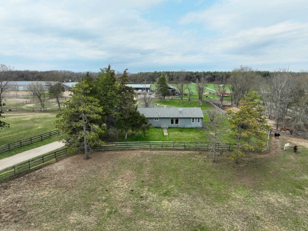 8206 Bull Valley, Bull Valley, Illinois 60098, 3 Bedrooms Bedrooms, ,1 BathroomBathrooms,Farm,For Sale,Bull Valley,202601842