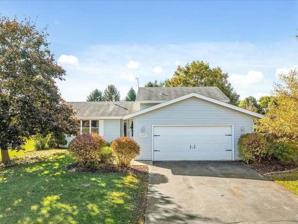 6609 Sawmill, ROSCOE, Illinois 61073, 4 Bedrooms Bedrooms, ,2 BathroomsBathrooms,House,For Sale,Sawmill,202601843