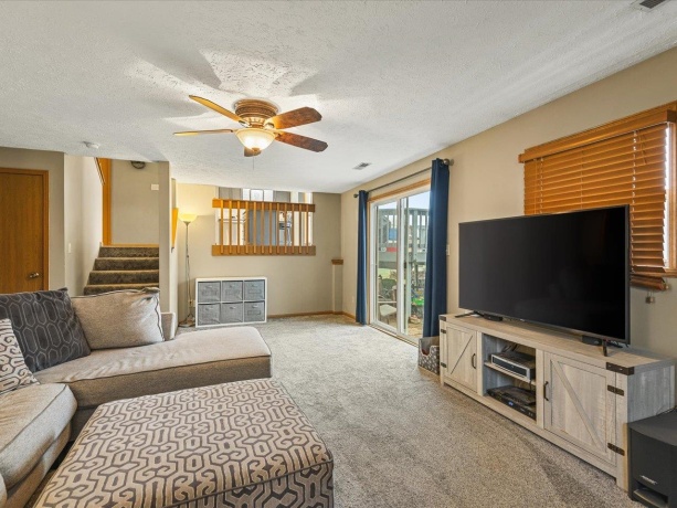 6609 Sawmill, ROSCOE, Illinois 61073, 4 Bedrooms Bedrooms, ,2 BathroomsBathrooms,House,For Sale,Sawmill,202601843