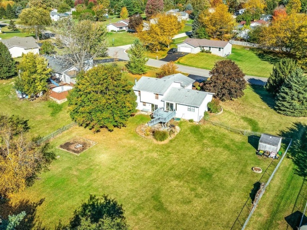 6609 Sawmill, ROSCOE, Illinois 61073, 4 Bedrooms Bedrooms, ,2 BathroomsBathrooms,House,For Sale,Sawmill,202601843