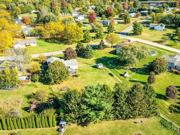 6609 Sawmill, ROSCOE, Illinois 61073, 4 Bedrooms Bedrooms, ,2 BathroomsBathrooms,House,For Sale,Sawmill,202601843