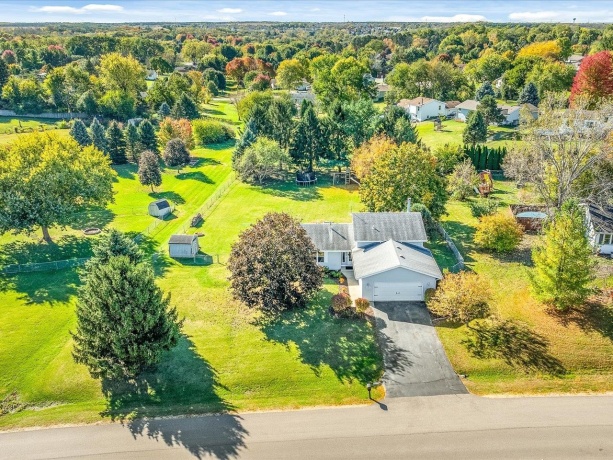 6609 Sawmill, ROSCOE, Illinois 61073, 4 Bedrooms Bedrooms, ,2 BathroomsBathrooms,House,For Sale,Sawmill,202601843