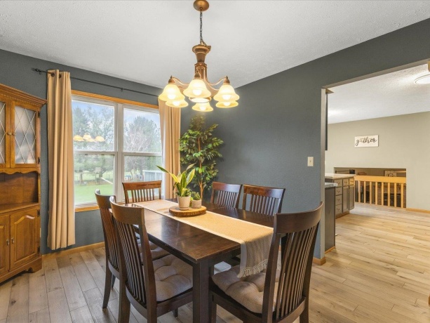 6609 Sawmill, ROSCOE, Illinois 61073, 4 Bedrooms Bedrooms, ,2 BathroomsBathrooms,House,For Sale,Sawmill,202601843