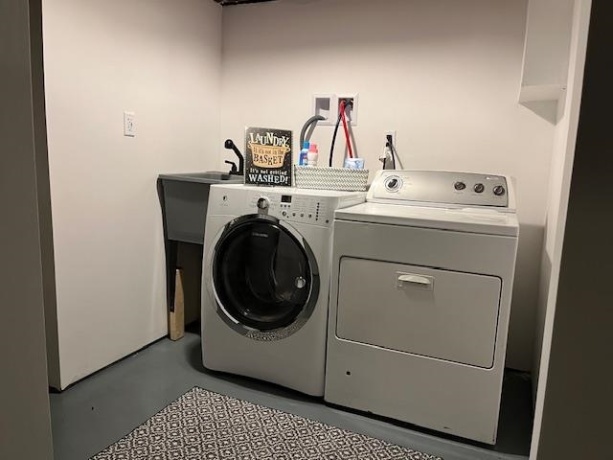 711 Renrose, LOVES PARK, Illinois 61111, 3 Bedrooms Bedrooms, ,1 BathroomBathrooms,House,For Sale,Renrose,202601844