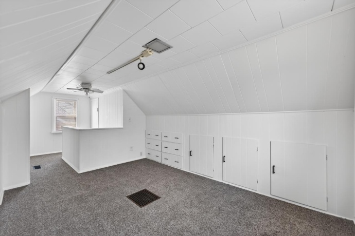 711 Renrose, LOVES PARK, Illinois 61111, 3 Bedrooms Bedrooms, ,1 BathroomBathrooms,House,For Sale,Renrose,202601844