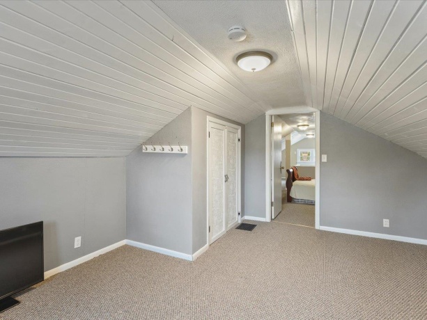 302 Rockford, ROCKFORD, Illinois 61107, 4 Bedrooms Bedrooms, ,2 BathroomsBathrooms,House,For Sale,Rockford,202601845