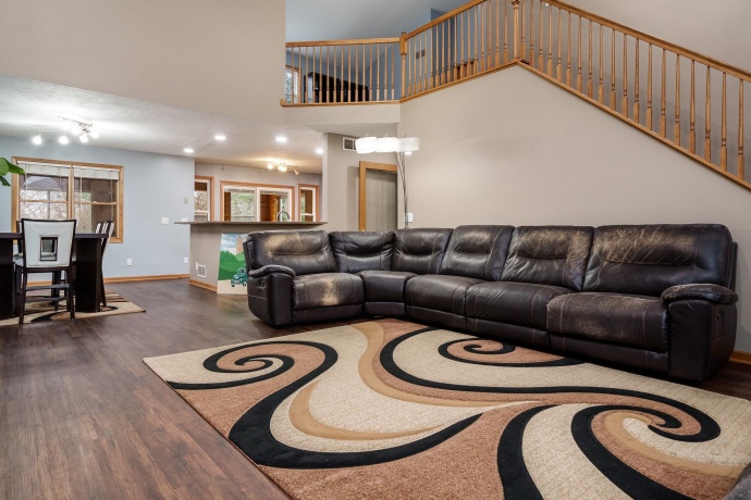 6571 Chartwell, ROCKFORD, Illinois 61107, 4 Bedrooms Bedrooms, ,2 BathroomsBathrooms,House,For Sale,Chartwell,202601846