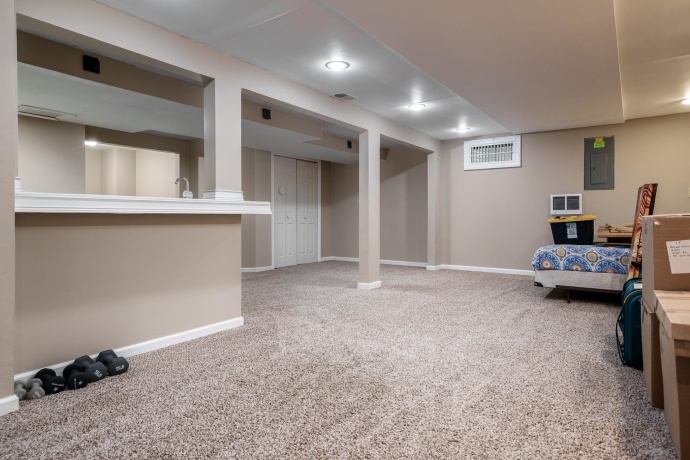 6571 Chartwell, ROCKFORD, Illinois 61107, 4 Bedrooms Bedrooms, ,2 BathroomsBathrooms,House,For Sale,Chartwell,202601846