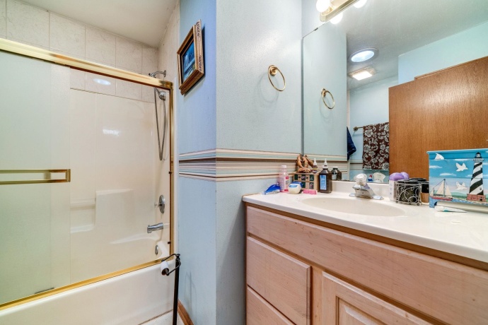 3734 Renfro, CHERRY VALLEY, Illinois 61016, 3 Bedrooms Bedrooms, ,2 BathroomsBathrooms,House,For Sale,Renfro,202600620