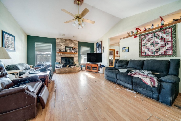 3734 Renfro, CHERRY VALLEY, Illinois 61016, 3 Bedrooms Bedrooms, ,2 BathroomsBathrooms,House,For Sale,Renfro,202600620