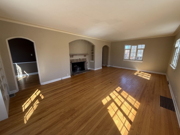 618 Harvey, FREEPORT, Illinois 61032, 3 Bedrooms Bedrooms, ,2 BathroomsBathrooms,House,For Sale,Harvey,202601820