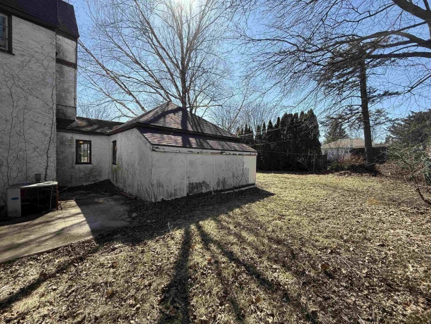 618 Harvey, FREEPORT, Illinois 61032, 3 Bedrooms Bedrooms, ,2 BathroomsBathrooms,House,For Sale,Harvey,202601820