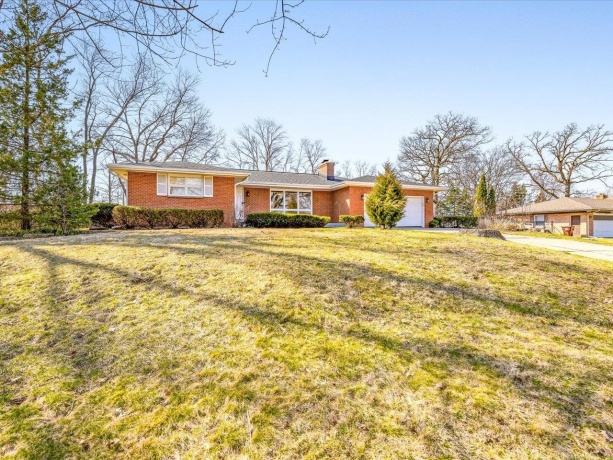 2515 Mandrake, ROCKFORD, Illinois 61108, 3 Bedrooms Bedrooms, ,2 BathroomsBathrooms,House,For Sale,Mandrake,202601851