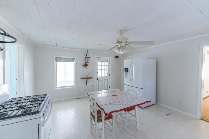 9709 Cunningham, WINNEBAGO, Illinois 61088, 3 Bedrooms Bedrooms, ,1 BathroomBathrooms,House,For Sale,Cunningham,202601852