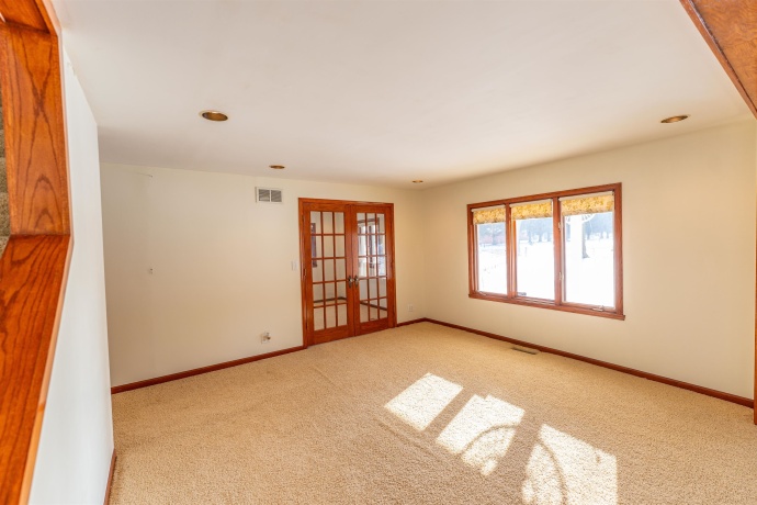 9709 Cunningham, WINNEBAGO, Illinois 61088, 3 Bedrooms Bedrooms, ,1 BathroomBathrooms,House,For Sale,Cunningham,202601852