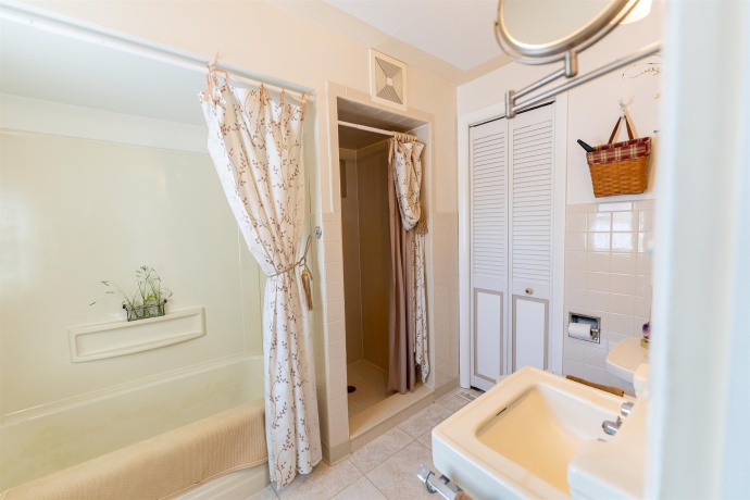 9709 Cunningham, WINNEBAGO, Illinois 61088, 3 Bedrooms Bedrooms, ,1 BathroomBathrooms,House,For Sale,Cunningham,202601852