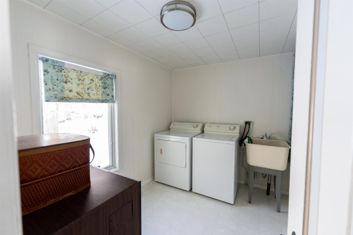 9709 Cunningham, WINNEBAGO, Illinois 61088, 3 Bedrooms Bedrooms, ,1 BathroomBathrooms,House,For Sale,Cunningham,202601852