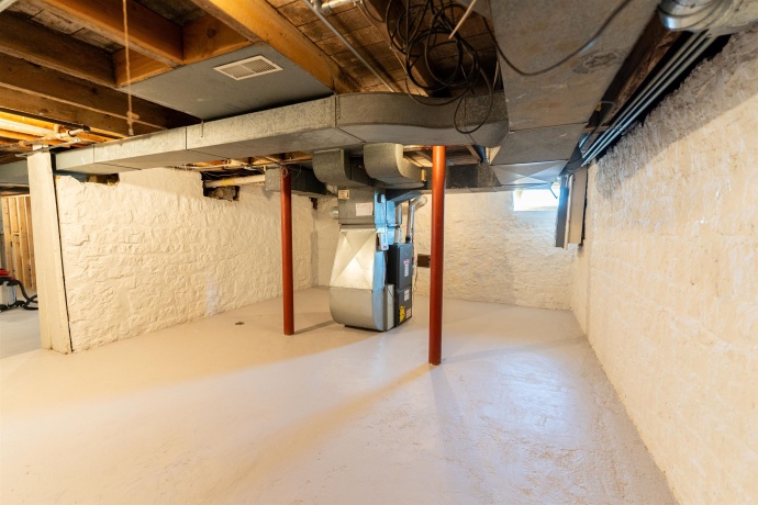 9709 Cunningham, WINNEBAGO, Illinois 61088, 3 Bedrooms Bedrooms, ,1 BathroomBathrooms,House,For Sale,Cunningham,202601852