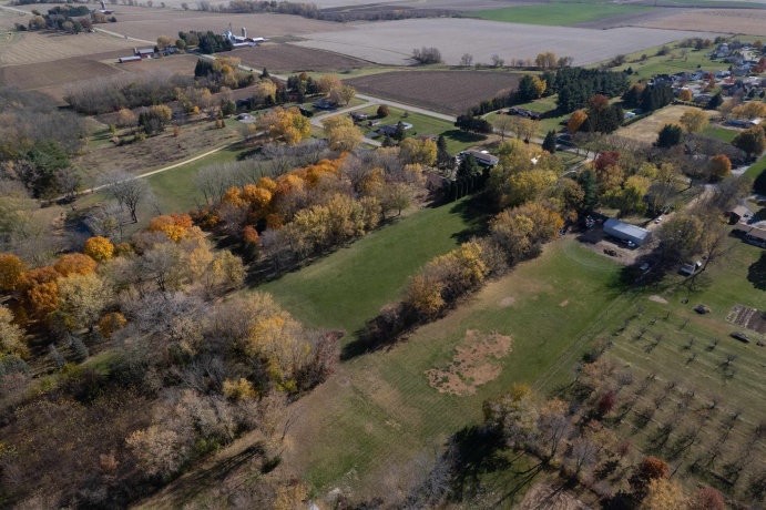 9709 Cunningham, WINNEBAGO, Illinois 61088, 3 Bedrooms Bedrooms, ,1 BathroomBathrooms,House,For Sale,Cunningham,202601852