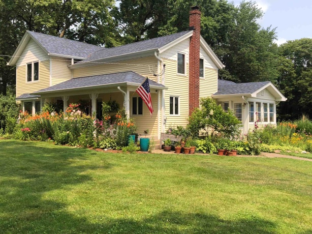 9709 Cunningham, WINNEBAGO, Illinois 61088, 3 Bedrooms Bedrooms, ,1 BathroomBathrooms,House,For Sale,Cunningham,202601852