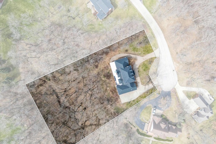 77 Roosevelt, EAST DUBUQUE, Illinois 61025, 5 Bedrooms Bedrooms, ,4 BathroomsBathrooms,House,For Sale,Roosevelt,202601853