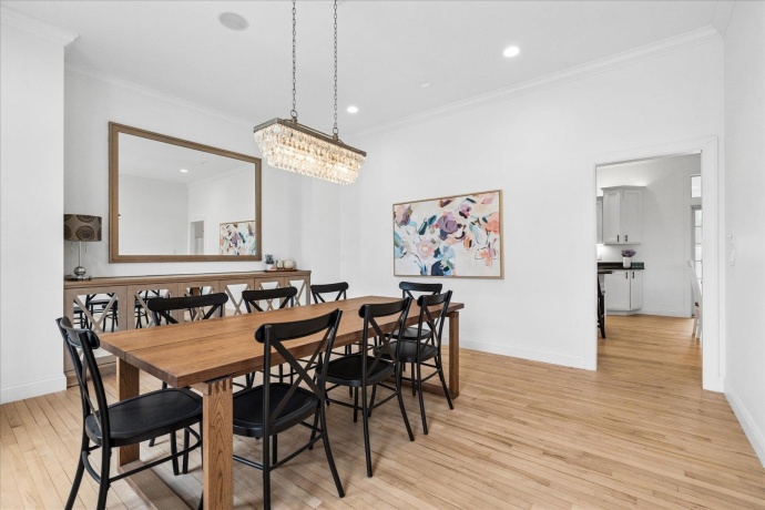 77 Roosevelt, EAST DUBUQUE, Illinois 61025, 5 Bedrooms Bedrooms, ,4 BathroomsBathrooms,House,For Sale,Roosevelt,202601853