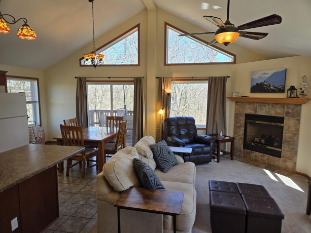 3A199 General Jackson, APPLE RIVER, Illinois 61001, 4 Bedrooms Bedrooms, ,3 BathroomsBathrooms,House,For Sale,General Jackson,202601854