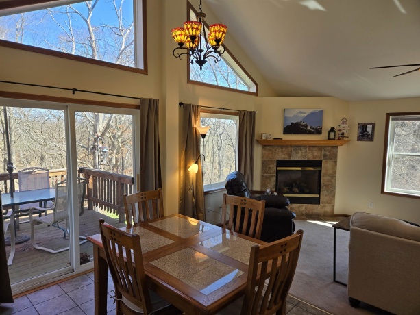 3A199 General Jackson, APPLE RIVER, Illinois 61001, 4 Bedrooms Bedrooms, ,3 BathroomsBathrooms,House,For Sale,General Jackson,202601854