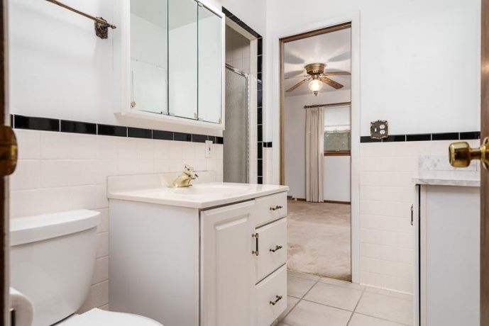 1110 Roxbury, ROCKFORD, Illinois 61107, 3 Bedrooms Bedrooms, ,2 BathroomsBathrooms,House,For Sale,Roxbury,202601667