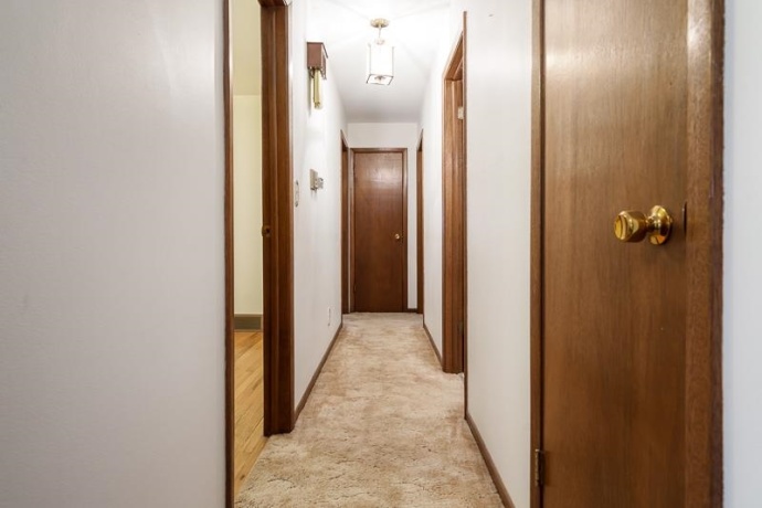 1110 Roxbury, ROCKFORD, Illinois 61107, 3 Bedrooms Bedrooms, ,2 BathroomsBathrooms,House,For Sale,Roxbury,202601667