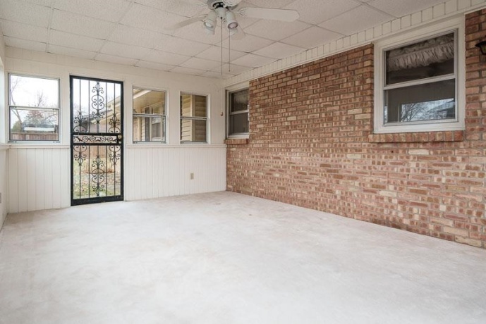 1110 Roxbury, ROCKFORD, Illinois 61107, 3 Bedrooms Bedrooms, ,2 BathroomsBathrooms,House,For Sale,Roxbury,202601667