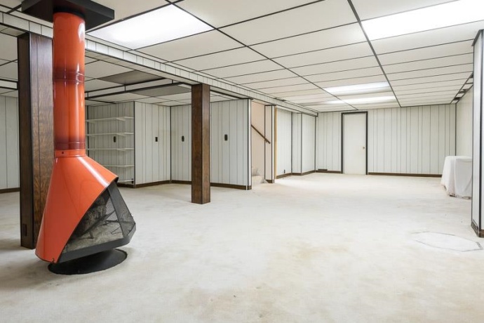 1110 Roxbury, ROCKFORD, Illinois 61107, 3 Bedrooms Bedrooms, ,2 BathroomsBathrooms,House,For Sale,Roxbury,202601667