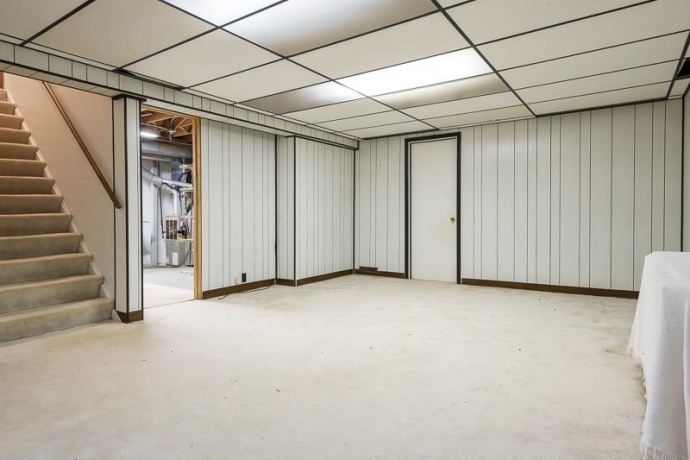 1110 Roxbury, ROCKFORD, Illinois 61107, 3 Bedrooms Bedrooms, ,2 BathroomsBathrooms,House,For Sale,Roxbury,202601667