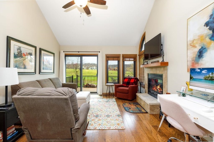 27 Spring Creek, GALENA, Illinois 61036, 2 Bedrooms Bedrooms, ,2 BathroomsBathrooms,Condominium,For Sale,Spring Creek,202601856