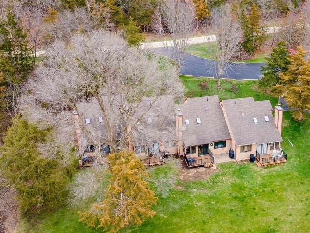 27 Spring Creek, GALENA, Illinois 61036, 2 Bedrooms Bedrooms, ,2 BathroomsBathrooms,Condominium,For Sale,Spring Creek,202601856