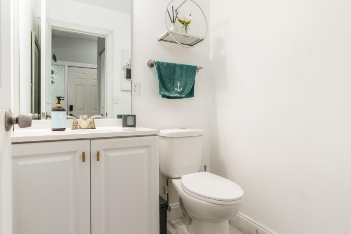 6307 Commonwealth, LOVES PARK, Illinois 61111, 2 Bedrooms Bedrooms, ,2 BathroomsBathrooms,Condominium,For Sale,Commonwealth,202601857