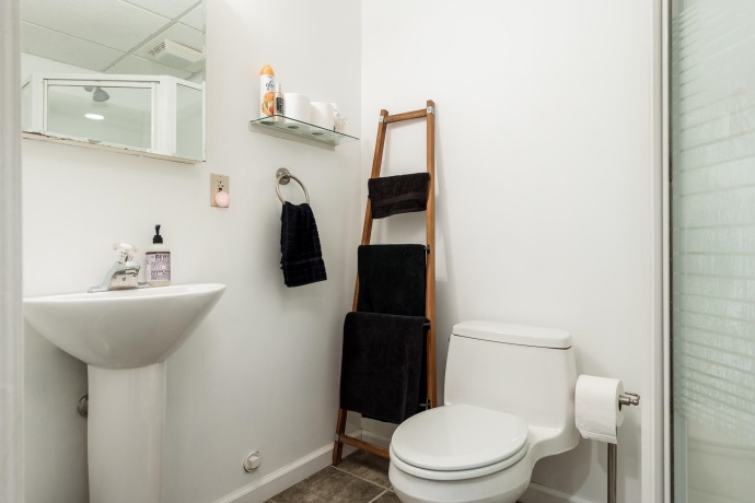 6307 Commonwealth, LOVES PARK, Illinois 61111, 2 Bedrooms Bedrooms, ,2 BathroomsBathrooms,Condominium,For Sale,Commonwealth,202601857