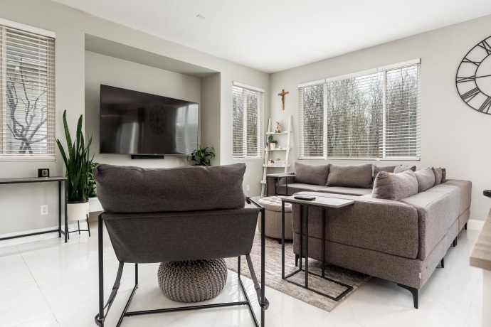 6307 Commonwealth, LOVES PARK, Illinois 61111, 2 Bedrooms Bedrooms, ,2 BathroomsBathrooms,Condominium,For Sale,Commonwealth,202601857