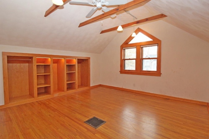 2317 11th, ROCKFORD, Illinois 61104, 4 Bedrooms Bedrooms, ,1 BathroomBathrooms,House,For Sale,11th,202601859